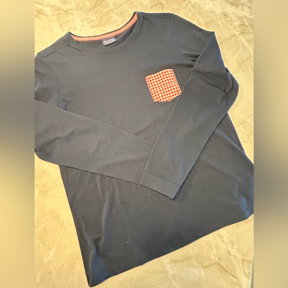 Columbia Women’s Dark Blue Long Sleeve Top